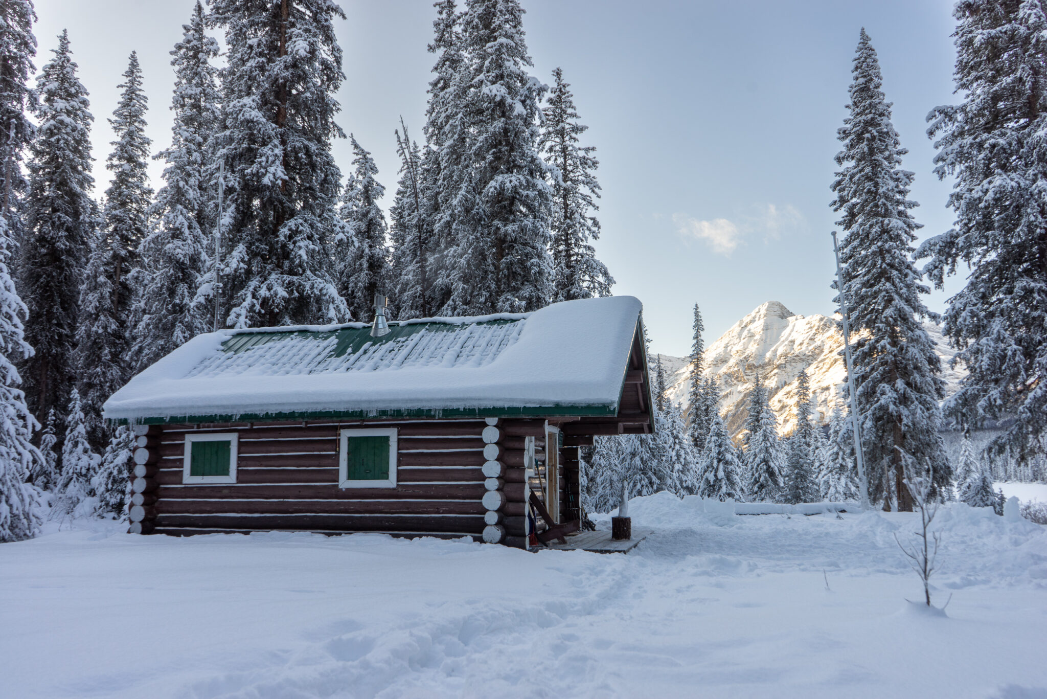 Jacques Lake Cabin | GotMountains